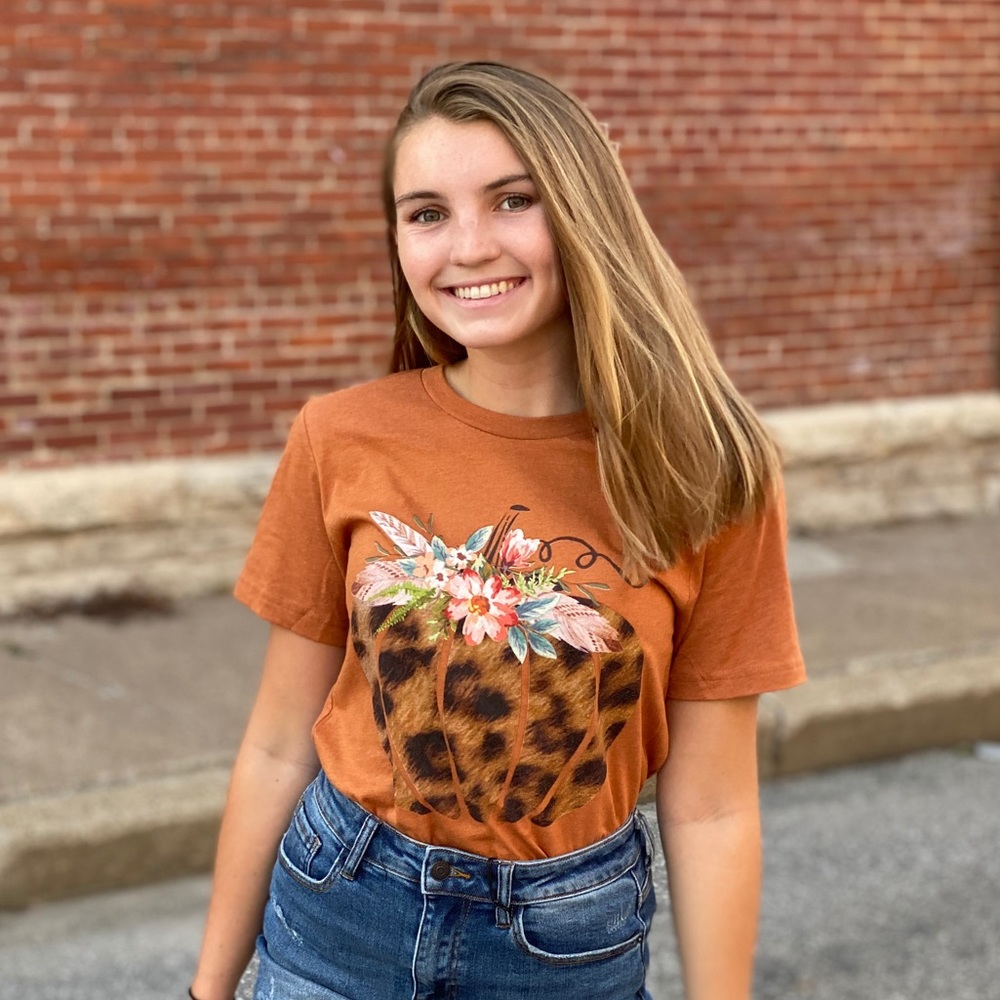 🎃 Pumpkin Graphic Tee